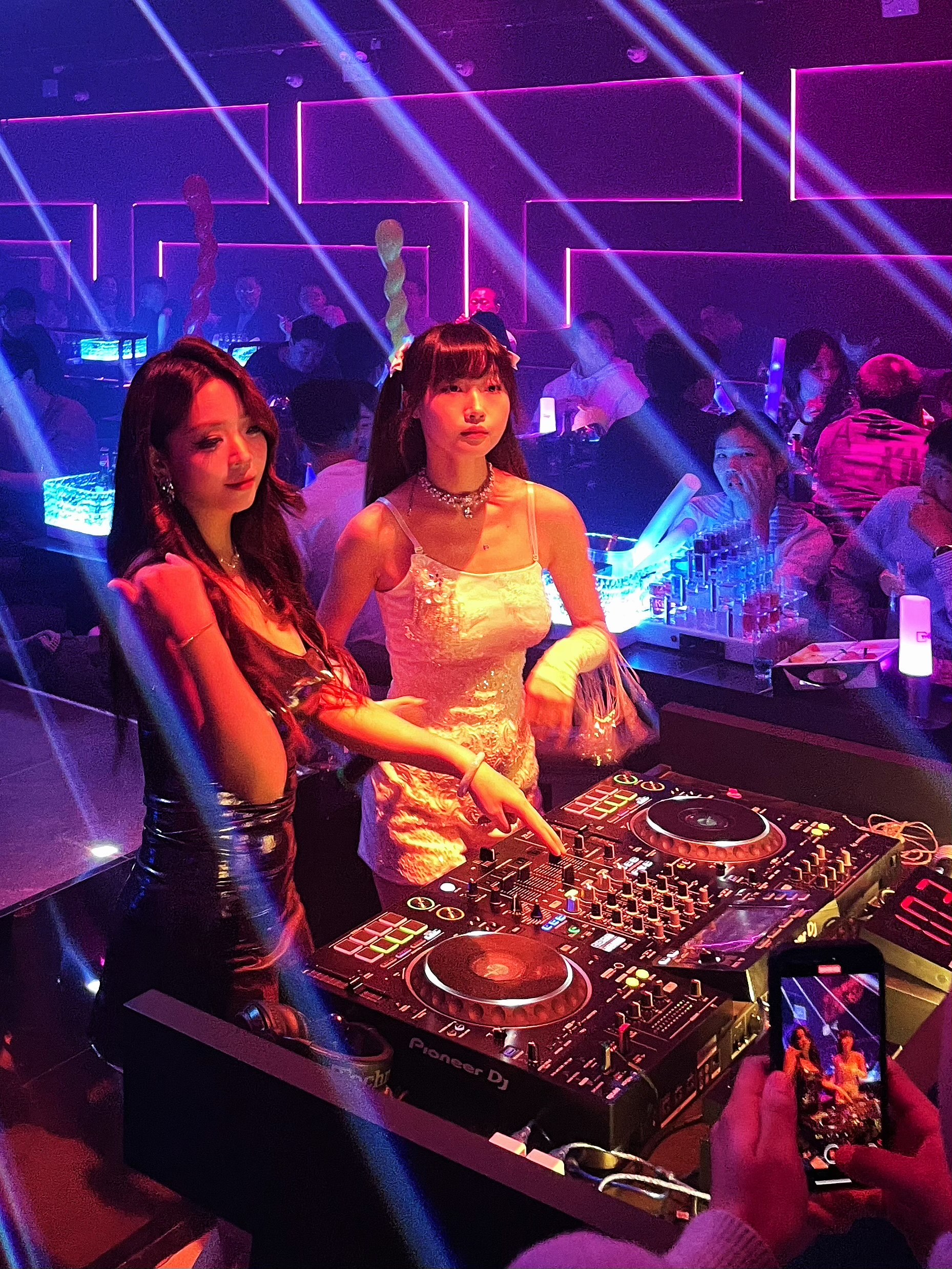 商务ktv尊享空间-石龙区ktv预定